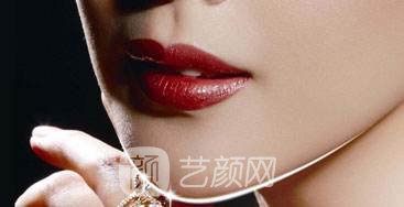 深圳下巴整形價(jià)格和醫(yī)院介紹