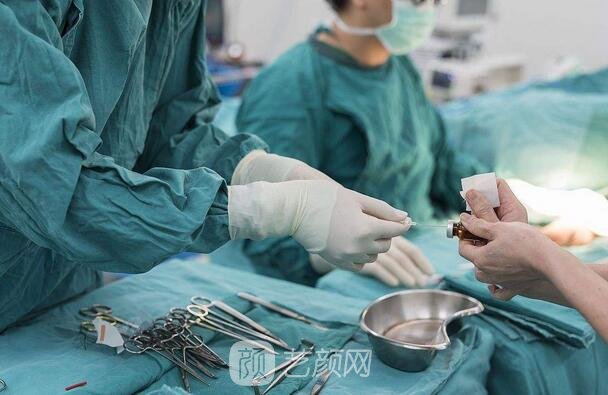 自體脂肪移植注射豐臀手術(shù)會(huì)不會(huì)下垂