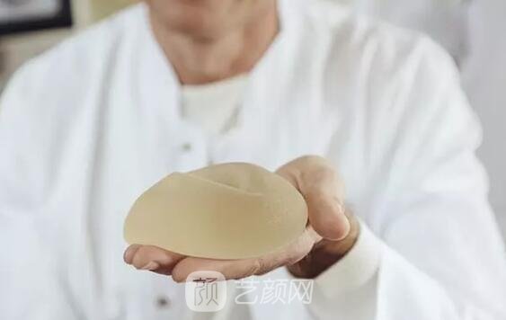 隆胸不是越大越美，這些要素更重要！