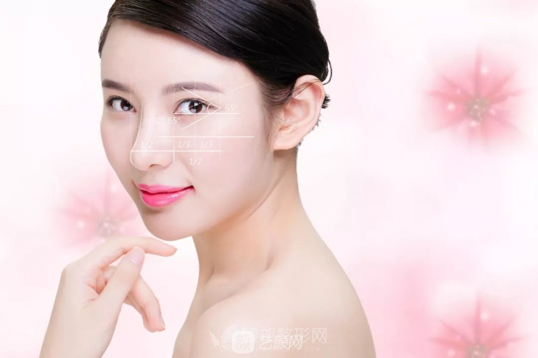 高分子雙眼皮輕松讓你變成女神，成為人群中較靚的那一個！