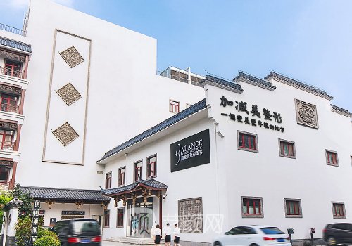 黃寅守手術(shù)切口優(yōu)勢(shì)分享