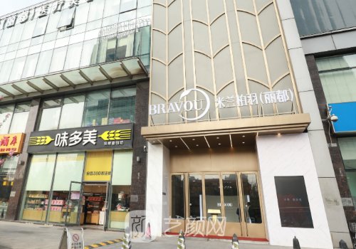 北京隆胸手術(shù)哪家醫(yī)院最